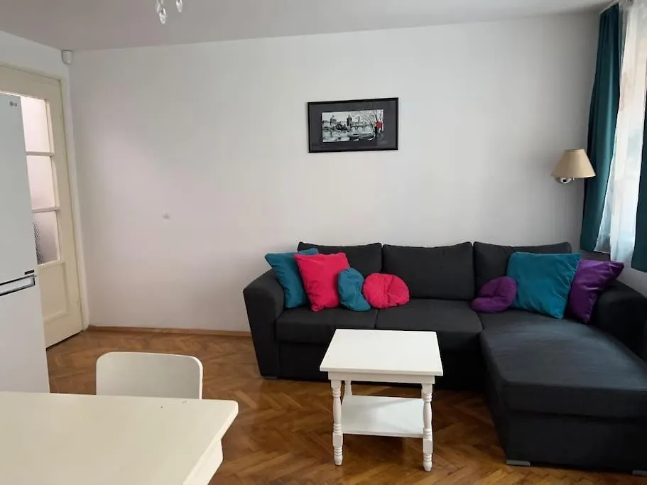 Διαμέρισμα Lovely Central 1-Bedroom Rental With Patio Σόφια