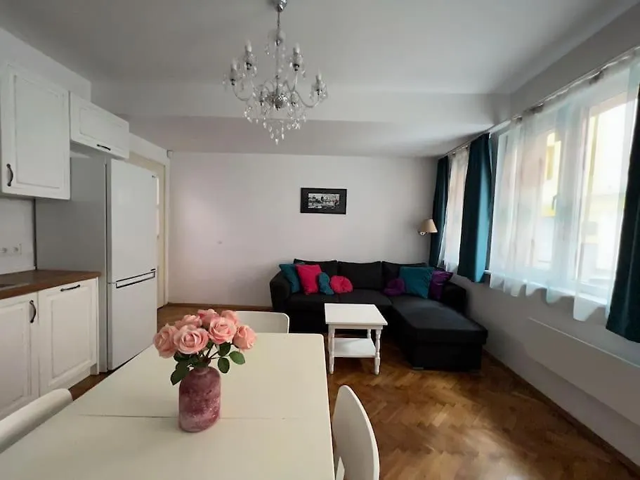 Apartment Lovely Central 1-Bedroom Rental With Patio Sofia